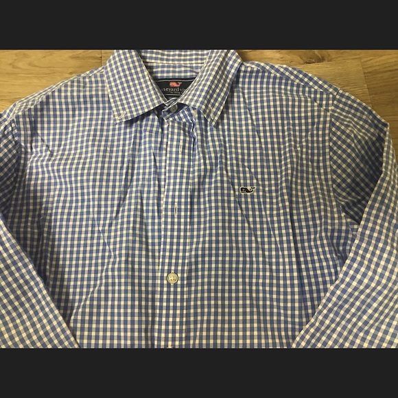 Boys XL Vineyard Vines Blue plaid button down - Picture 4 of 6